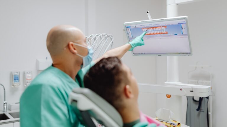 Understanding apicoectomy treatment : Procedure and Benefits