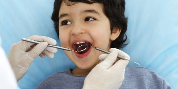 Children-dental-examinations